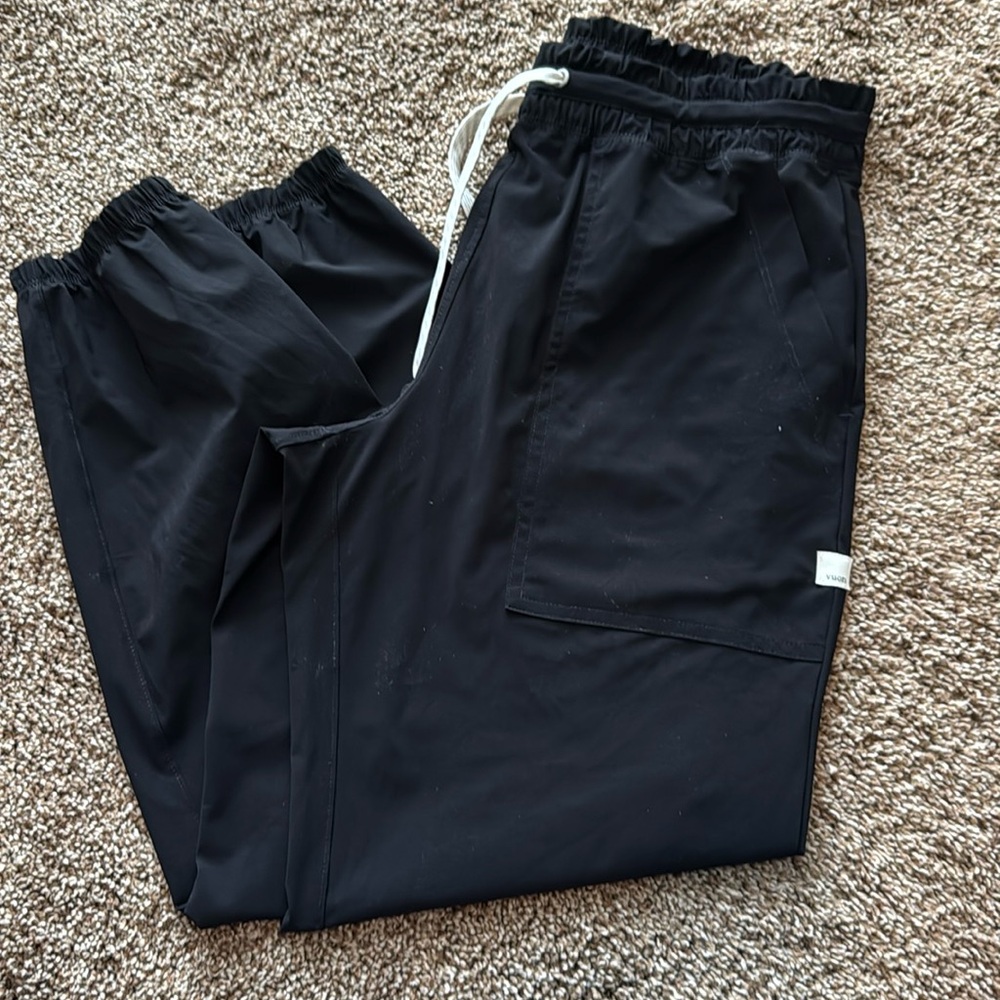 Vuori performance fabric joggers